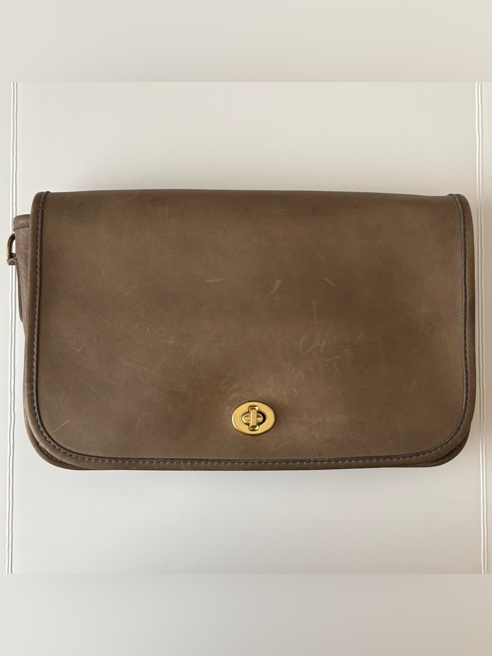 Vintage NYC Coach Leather Pocket Purse Shoulder Bag